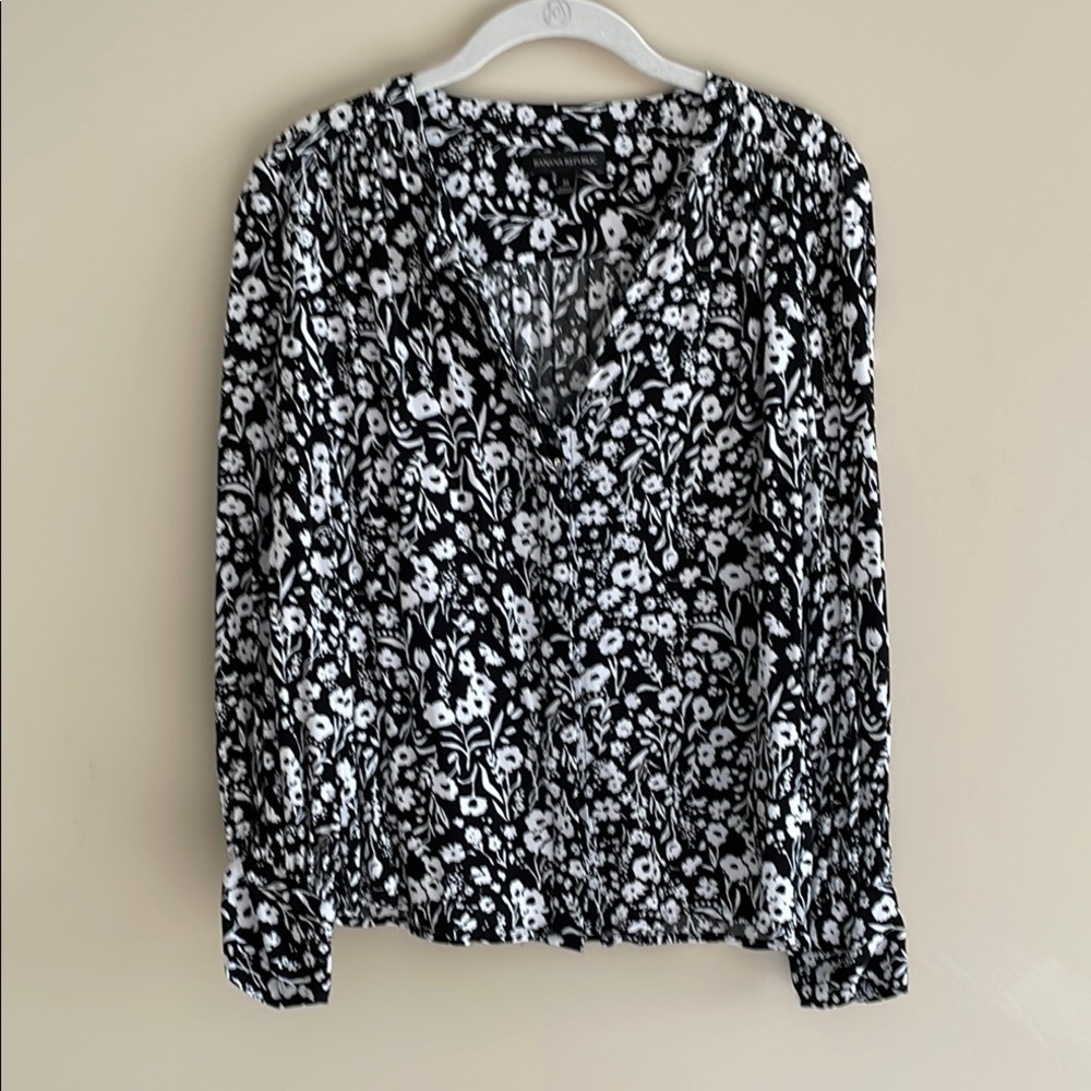 Banana Republic Black and White Long Sleeve Blouse with Tie Front